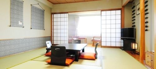 ロイヤルホテル 能登 4*